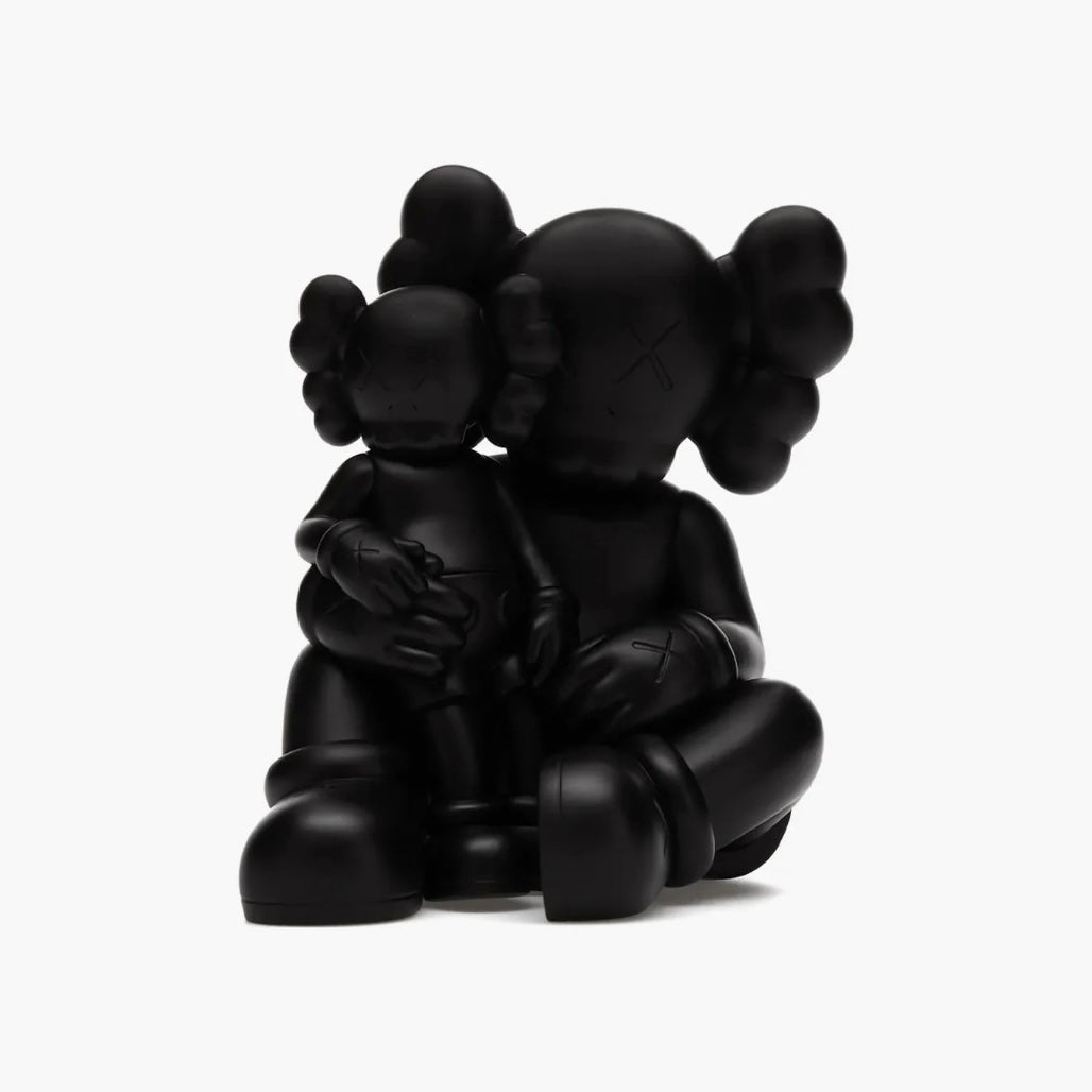 Kaws Holiday Changbai Mountain Vinyl Figure Black