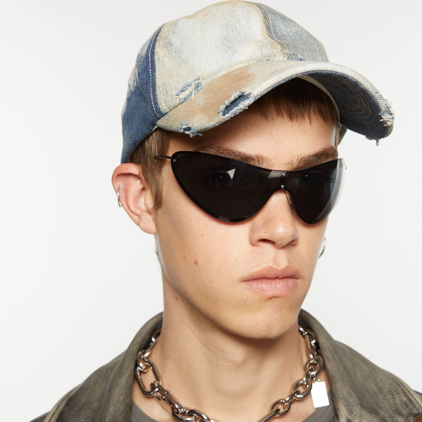 Acne Studios METAL FRAME SUNGLASSES Black