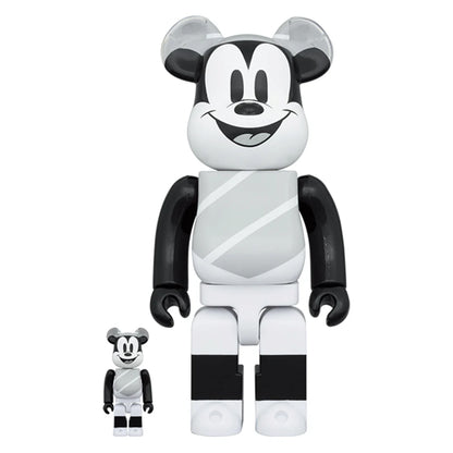 Bearbrick hat and poncho Mickey 100% & 400%