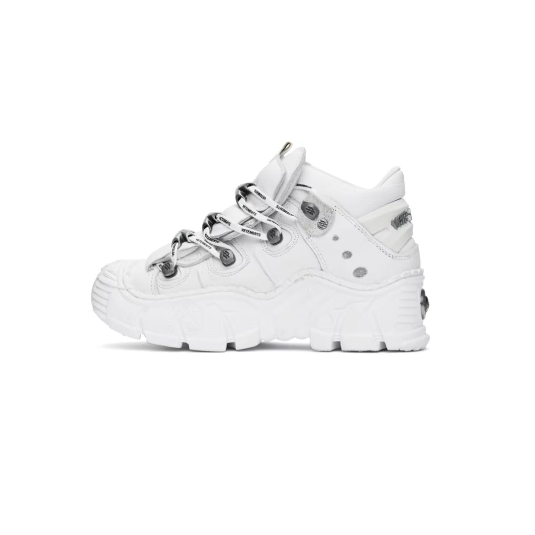 VETEMENTS White New Rock Edition Race Boots