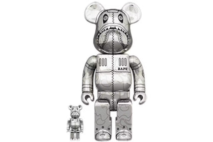 Bearbrick x BAPE x Hajime Sorayama Camo Shark 100% & 400% Set